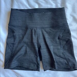 Outdoor voices shorts